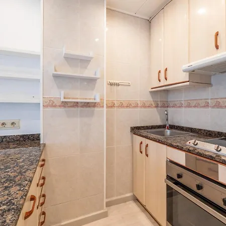 Homeholidaysrentals Brizna Apartment