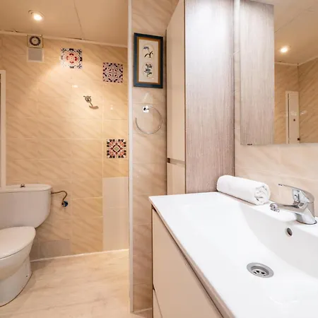 Homeholidaysrentals Brizna *